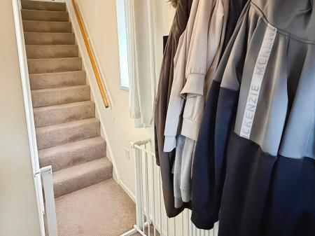 3 bedroom End of terrace house for sale in Flatholme Road, Netherhall, Leicester, LE5