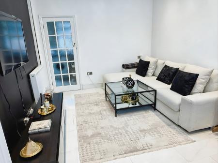 2 bedroom Semi-detached house for sale in Harborough Road, Oadby, LE2