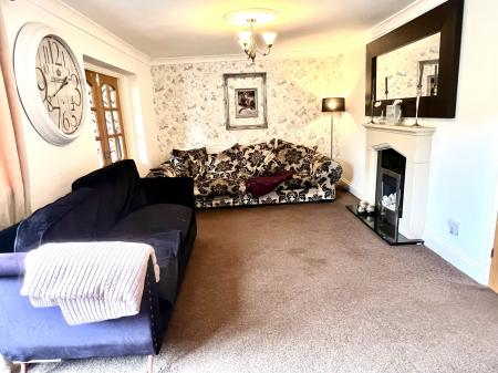 3 bedroom Detached house for sale in Horsewell Lane, Wigston, LE18