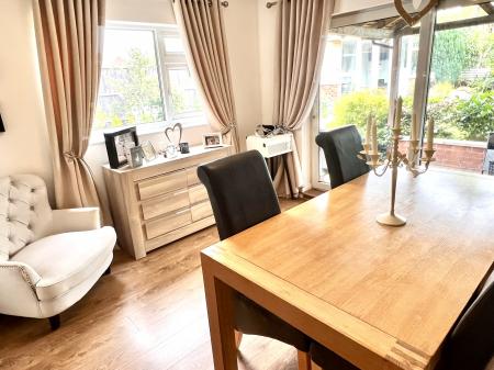 3 bedroom Detached house for sale in Horsewell Lane, Wigston, LE18