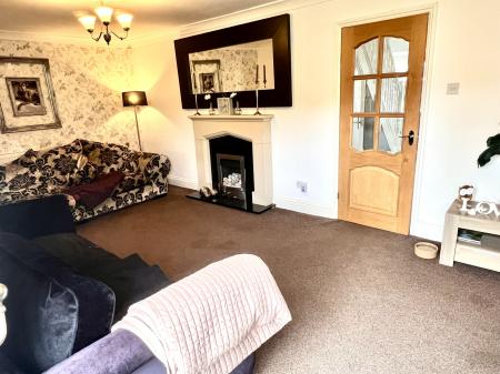 3 bedroom Detached house for sale in Horsewell Lane, Wigston, LE18