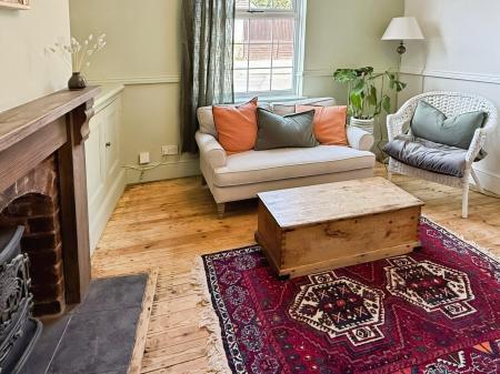 2 bedroom Semi-detached house for sale in Humberstone Drive, Humberstone, LE5