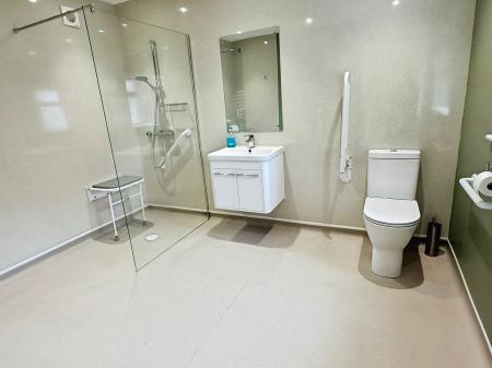 3 bedroom Semi-detached house for sale in Kent Drive, Oadby, LE2