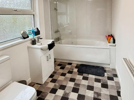 2 bedroom Terraced House for sale in Larch Street, Humberstone, LE5