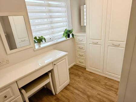 2 bedroom Bungalow for sale in London Road, Stoneygate, Leicester, LE2