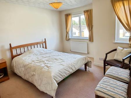 3 bedroom Detached house for sale in Lyncroft Leys, Scraptoft, LE7