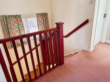 3 bedroom Detached house for sale in Lyncroft Leys, Scraptoft, LE7