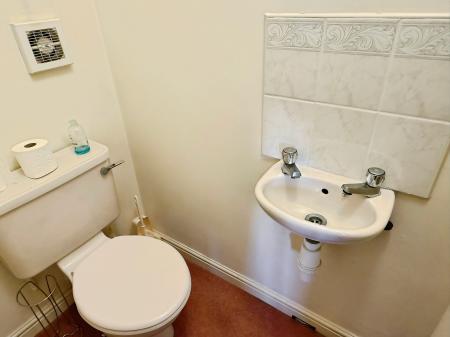 3 bedroom Detached house for sale in Lyncroft Leys, Scraptoft, LE7