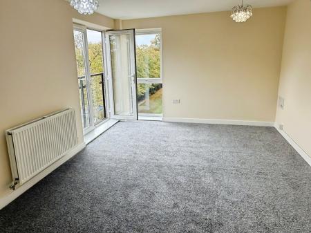 2 bedroom Apartment for sale in Pavilion Close, Leicester, Leicester, LE2