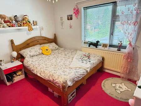 3 bedroom Semi-detached house for sale in Portcullis Road, Netherhall, Leicester, LE5