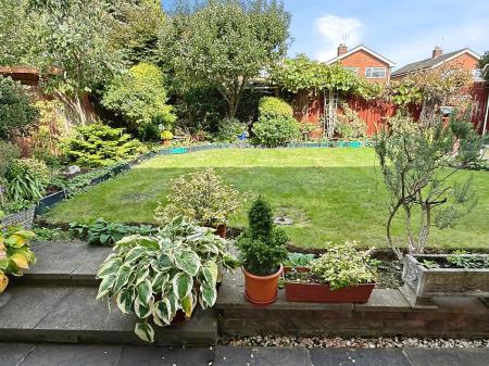 4 bedroom Detached house for sale in Rectory Gardens, Evington, Leicester, LE2