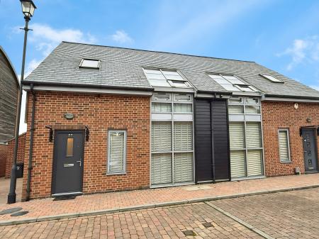 2 bedroom Semi-detached house for sale in Sangha Close, Glenfield, LE3