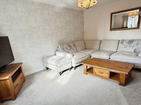 4 bedroom Detached house for sale in Windsor Way, Broughton Astley, LE9