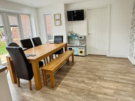 4 bedroom Detached house for sale in Windsor Way, Broughton Astley, LE9