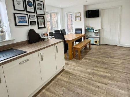 4 bedroom Detached house for sale in Windsor Way, Broughton Astley, LE9