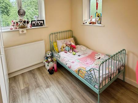 4 bedroom Detached house for sale in Ash Tree Road, Oadby, LE2