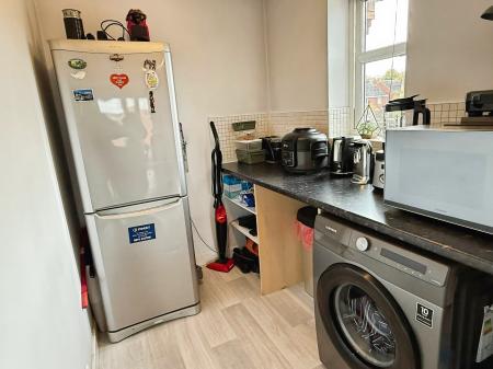 2 bedroom Flat for sale in Saxthorpe Road, Hamilton, LE5