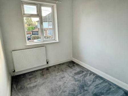 3 bedroom Semi-detached house for sale in Grosvenor Crescent, Oadby, LE2