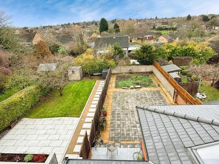 5 bedroom Semi-detached house for sale in Scraptoft Lane, Leicester, Leicester, LE5