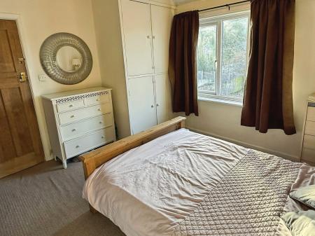 3 bedroom Semi-detached house for sale in Evesham Road, Rowley Fields, LE3