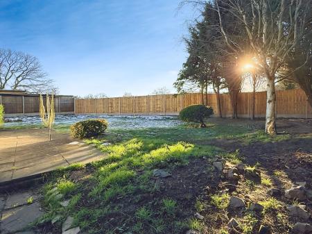 2 bedroom Detached bungalow for sale in Oakside Crescent, Evington, LE5