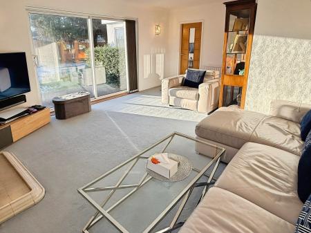 2 bedroom Detached bungalow for sale in Oakside Crescent, Evington, LE5