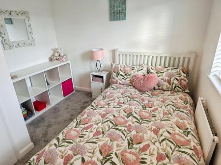 4 bedroom Detached house for sale in Devonia Road, Oadby, LE2