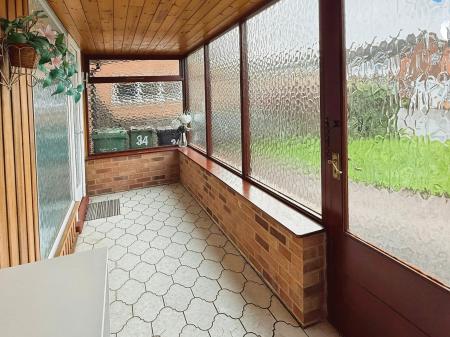 3 bedroom Detached house for sale in Vandyke Road, Oadby, LE2