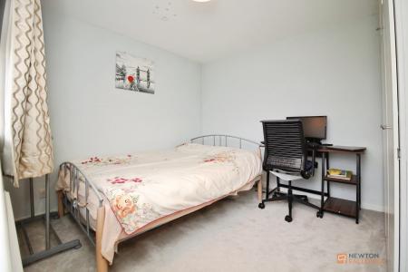 3 bedroom Detached house for sale in The Yews, Oadby, LE2