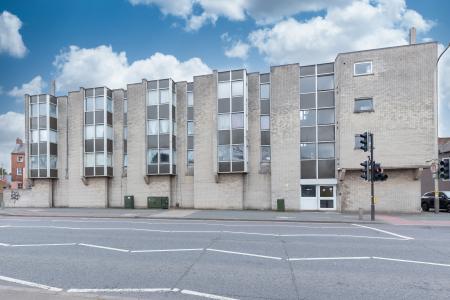 1 bedroom Flat to let in London Road, Leicester, LE2