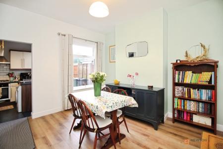 2 bedroom End of terrace house for sale in Cherry Street, Wigston, LE18