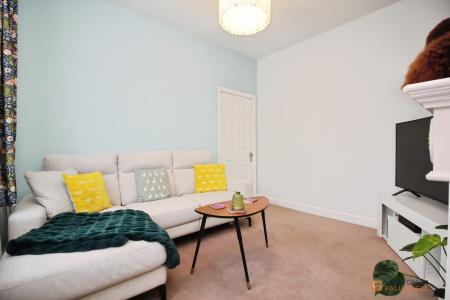 2 bedroom End of terrace house for sale in Cherry Street, Wigston, LE18