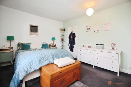 2 bedroom End of terrace house for sale in Cherry Street, Wigston, LE18