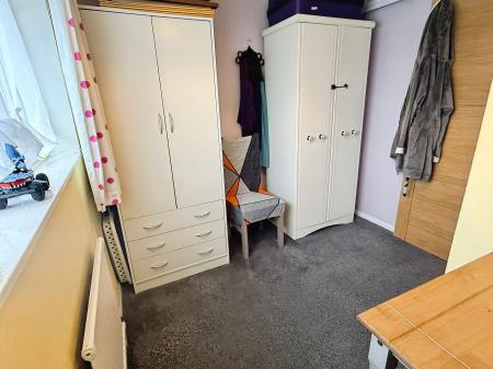 3 bedroom Terraced House for sale in Bowhill Grove, Thurnby Lodge, LE5