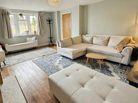 3 bedroom Town house for sale in Flatholme Road, Netherhall, Leicester, LE5