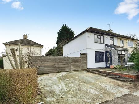 3 bedroom Semi-detached house for sale in Cordery Road, Evington, Leicester, LE5