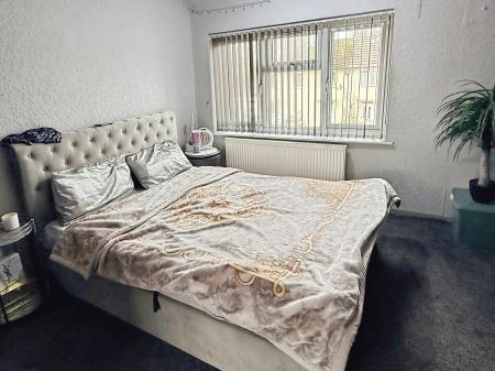 3 bedroom Semi-detached house for sale in Cordery Road, Evington, Leicester, LE5