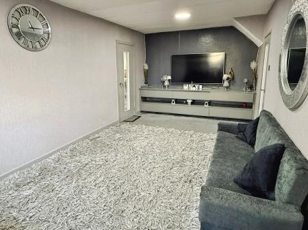 3 bedroom Semi-detached house for sale in Cordery Road, Evington, Leicester, LE5