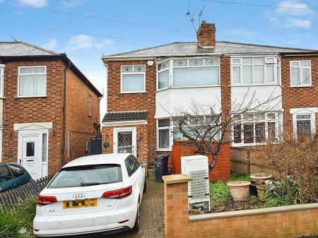 kew drive, Wigston, Leicester, LE18