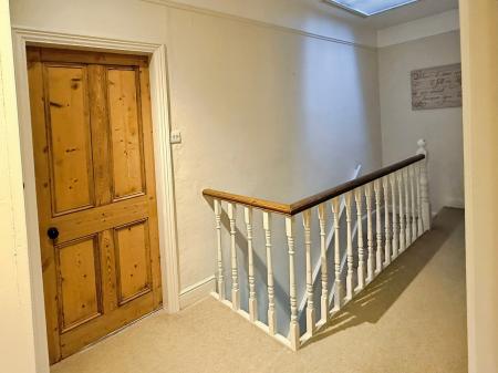 4 bedroom Terraced House for sale in Aylestone Road, Aylestone, Leicester, LE2