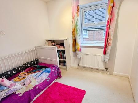 4 bedroom Detached house for sale in Copgrove Close, Hamilton, Leicester, LE5