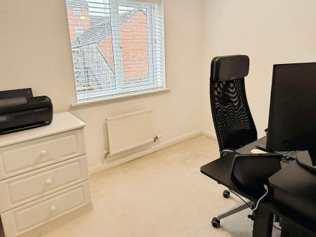 4 bedroom Detached house for sale in Copgrove Close, Hamilton, Leicester, LE5