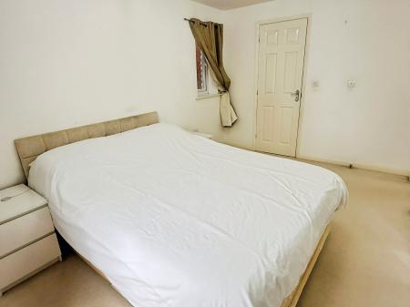 4 bedroom Detached house for sale in Copgrove Close, Hamilton, Leicester, LE5