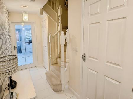 4 bedroom Detached house for sale in Copgrove Close, Hamilton, Leicester, LE5