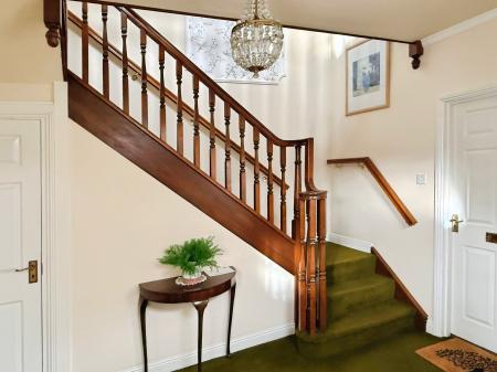 2 bedroom Flat for sale in Lodge Mews, Thurnby, Leicester, LE7