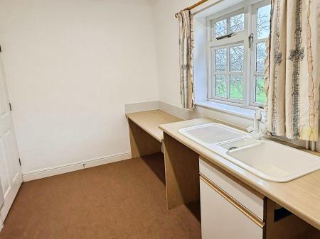 2 bedroom Flat for sale in Lodge Mews, Thurnby, Leicester, LE7