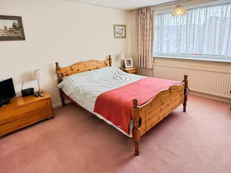 3 bedroom Detached house for sale in Coleman Road, Fleckney, Leicester, LE8