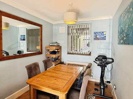 3 bedroom Terraced House for sale in The Littleway, Rowlatts Hill, Leicester, LE5