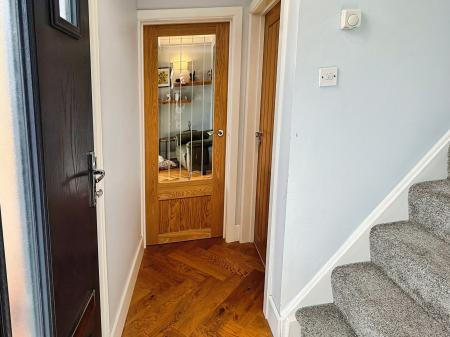 3 bedroom Terraced House for sale in The Littleway, Rowlatts Hill, Leicester, LE5