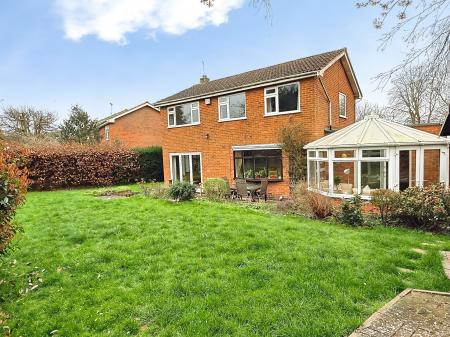 4 bedroom Detached house for sale in Church Road, Evington, Leicester, LE5